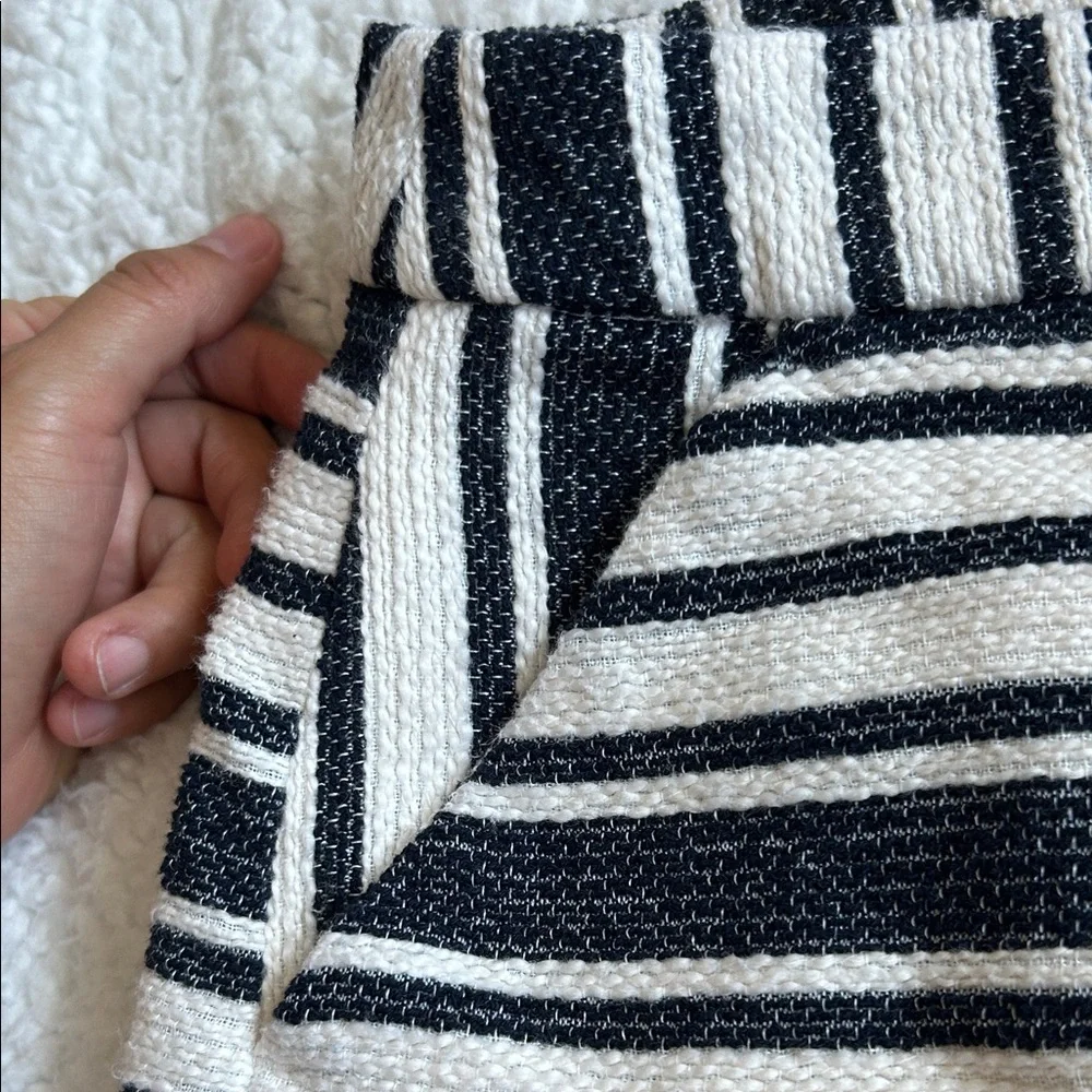 Banana Republic Blue and White Striped A-Line Skirt - Picture 3 of 5